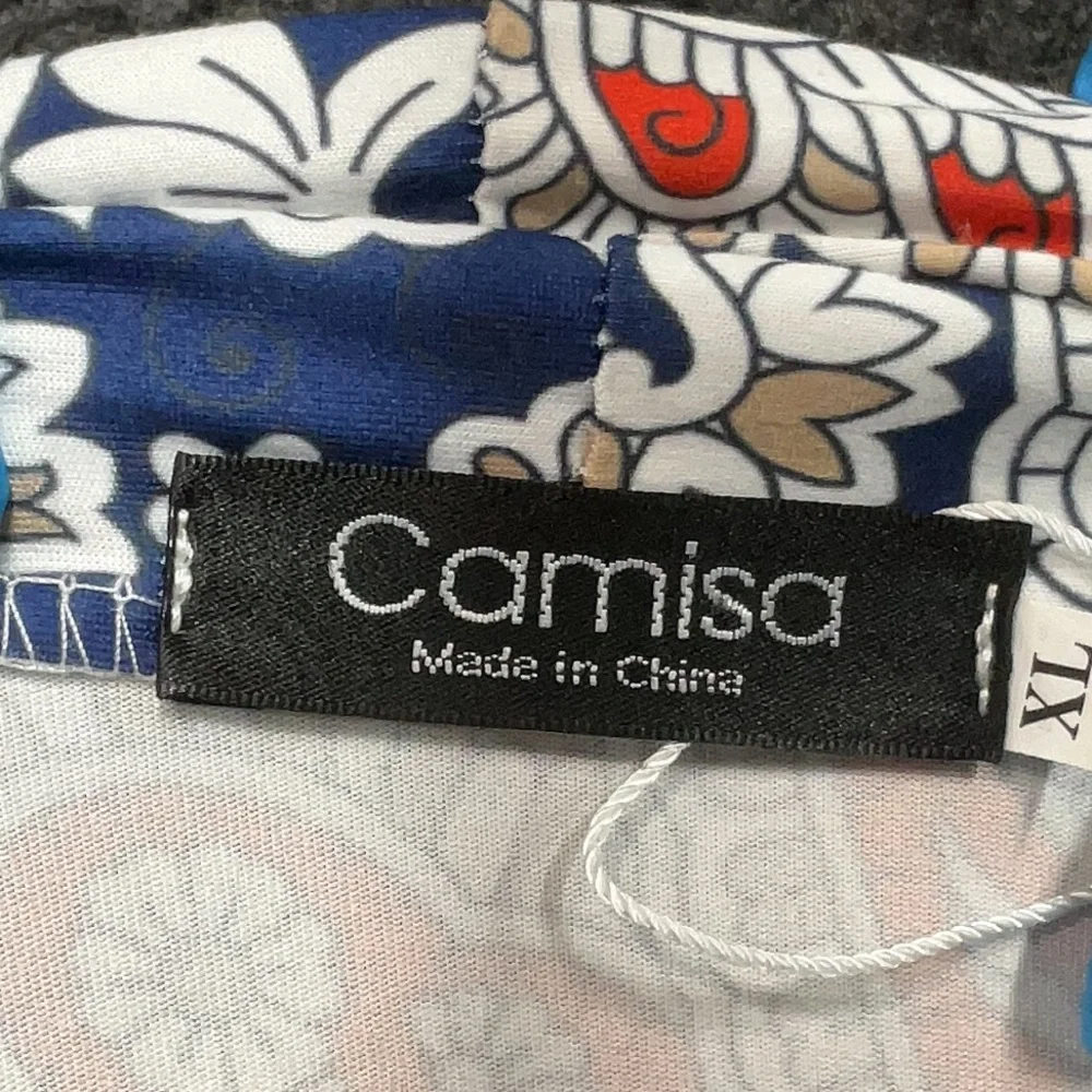 SOLD NWOT paisley cardigan - Picture 3 of 3